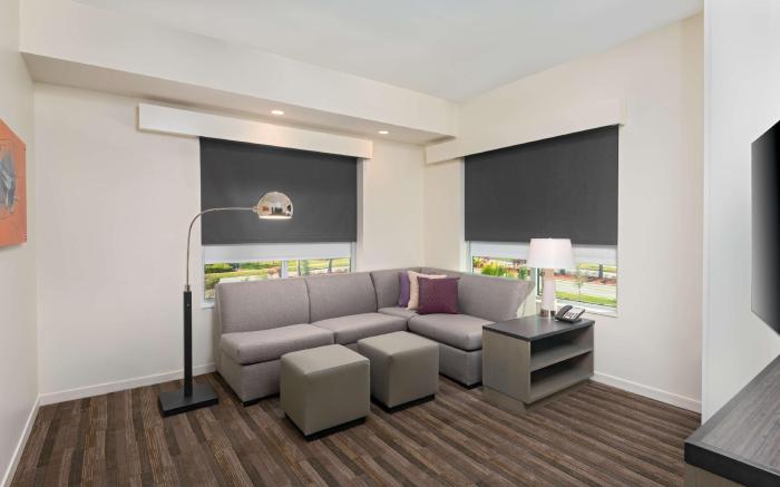 Hyatt House Orlando Airport