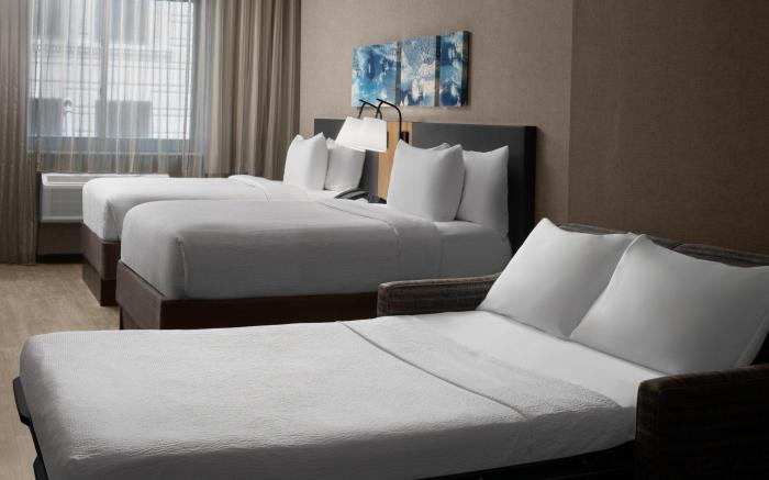 Courtyard by Marriott New York World Trade Center Area