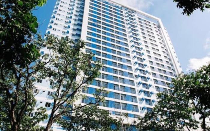 Cozy and Elegant Condo at The Heart of The City