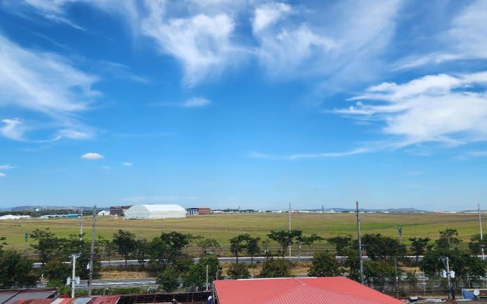 Sky Hotel in Angeles City