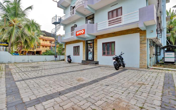 Hotel O Parppidam Residency Kazhakuttam Railway Station