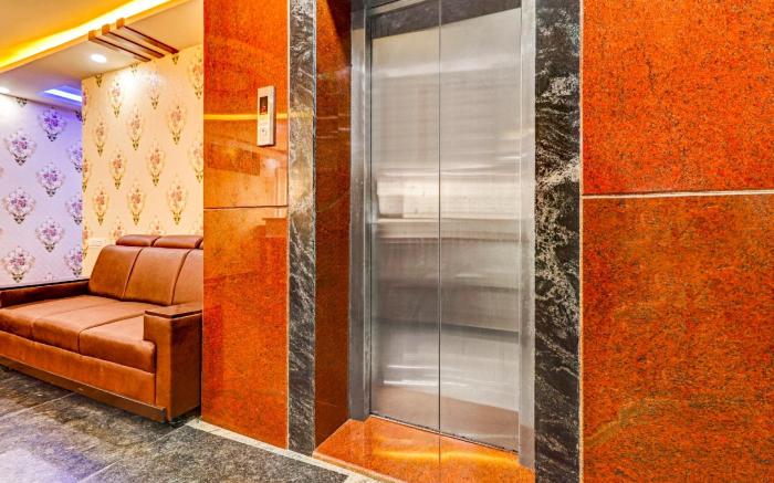 Super Collection O Hemadri Residency