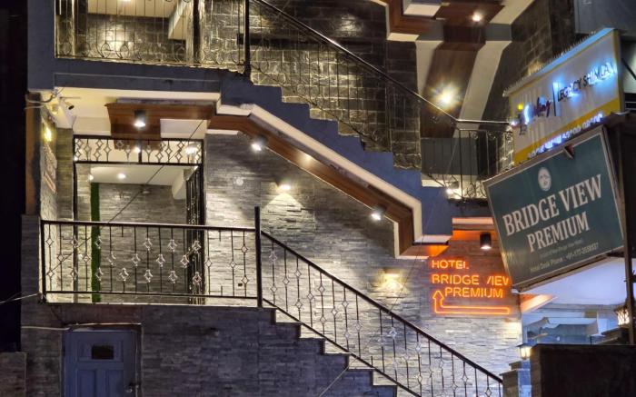 Bridge View Premium - Best Hotel near Ridge Shimla