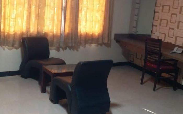 Shiva Grand By Maxistay 