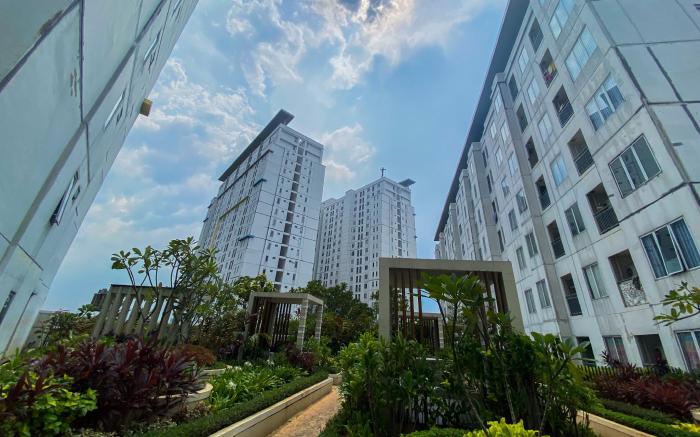 Great Deal Comfort 2BR at Bassura City By Travelio