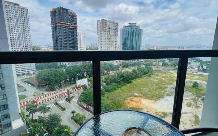 R&F City View 1BR of Dual Key By Anju