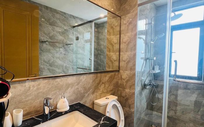 R&F Sea View 2BR of Dual Key by Anju