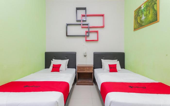 RedDoorz @ Hotel Nuansa Ngawi