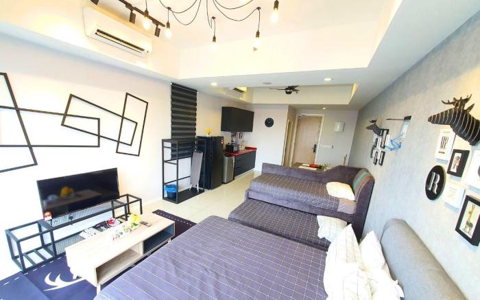Icon City Studio | Petaling| 3km to Sunway Pyramid