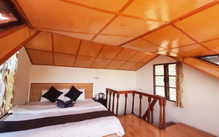 Mountain View 2bhk||Amazing sunset||Open terrece||