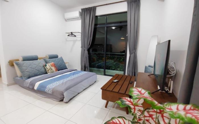 Luxury SUN Studio@6pax at Bayan Lepas and Qbaymall