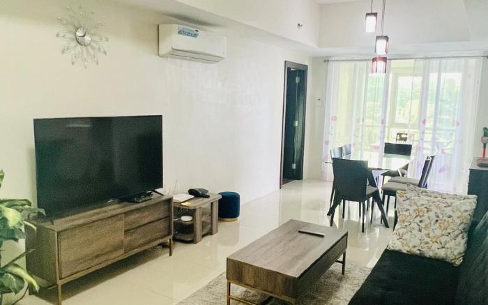 Ayala Apartment All Amenities Airy Fully Furnished