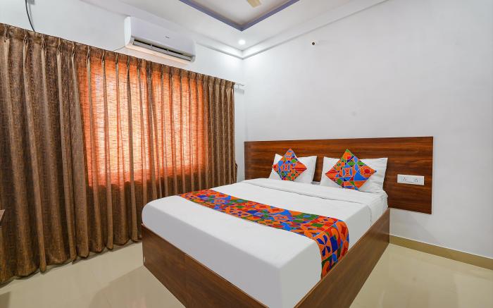 FabHotel Whitefield Suites - Nr. ITPL Main raod
