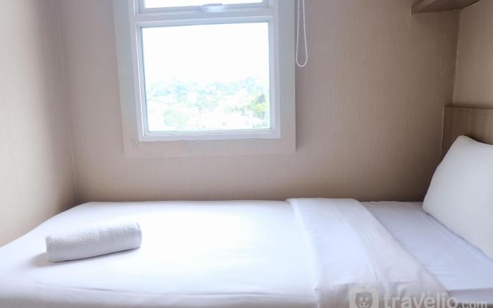 Homey Living 2BR Parahyangan Residence By Travelio