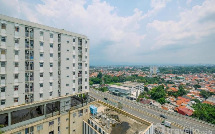 Cozy and Homey 3BR at Bogor Valley By Travelio