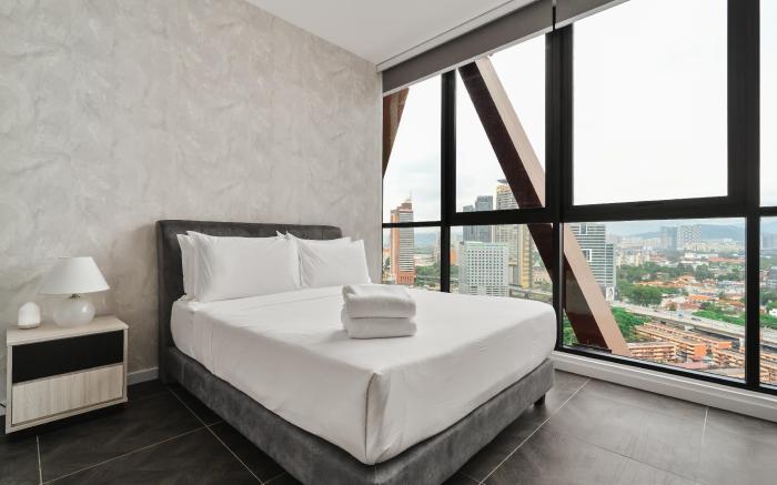 Scarletz KLCC Apartments by Soulasia