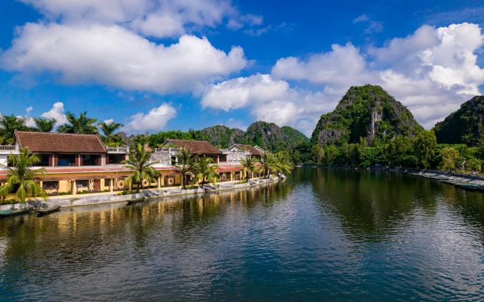 Emeralda Resort Tam Cốc 