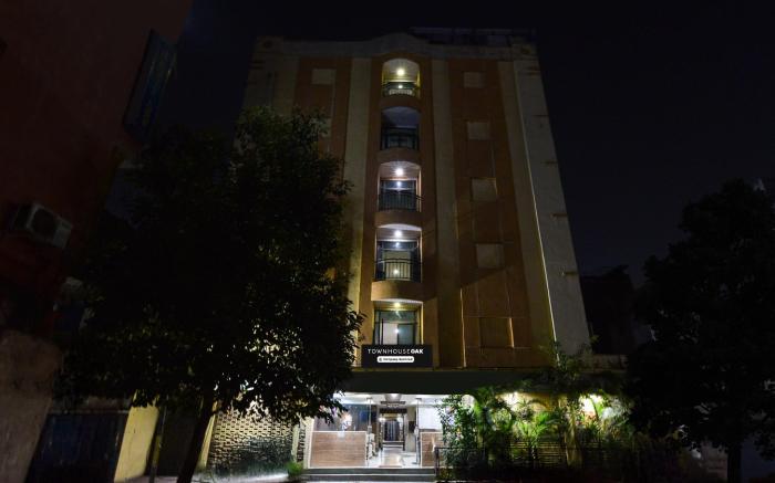 Super Townhouse OAK Secunderabad Near Railway Station Formerly Hotel Brahma