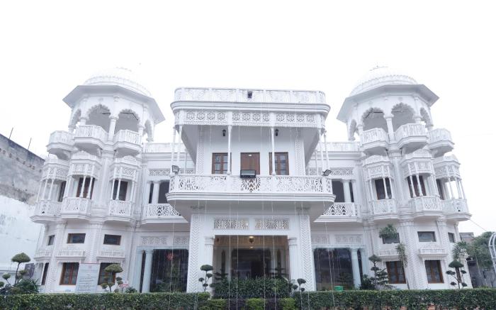 Shakuntala Palace - A Heritage Hotel