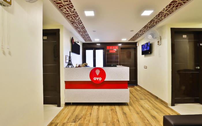 Hotel O Red Apple