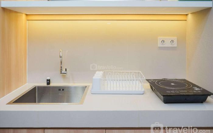 Nice Studio at Bintaro Embarcadero By Travelio