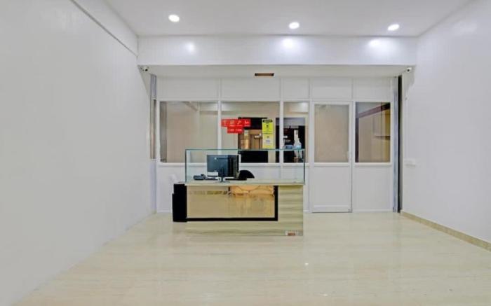 Hotel Gokuldham & Banquet