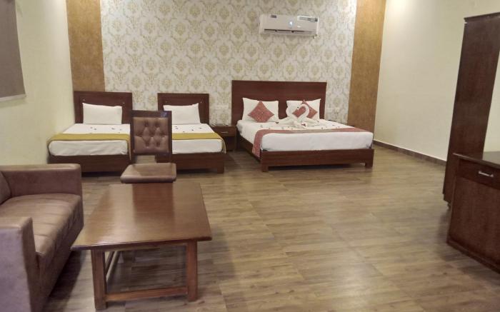 Woodland Resort