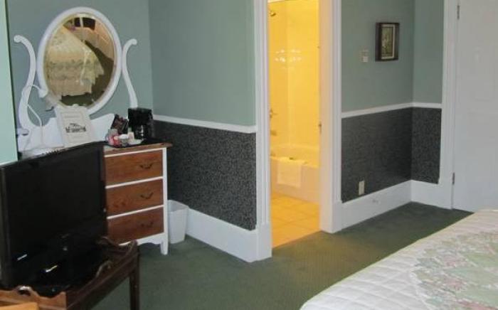 Harbourview Inn