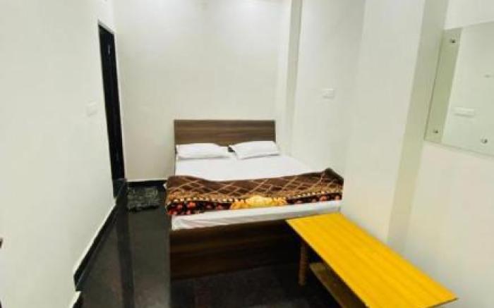 Hotel Arsh Palace