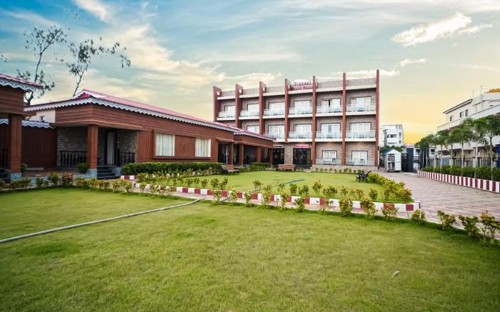 Prasant Beach Resort