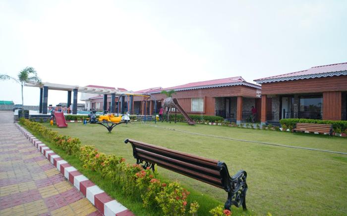 Prasant Beach Resort