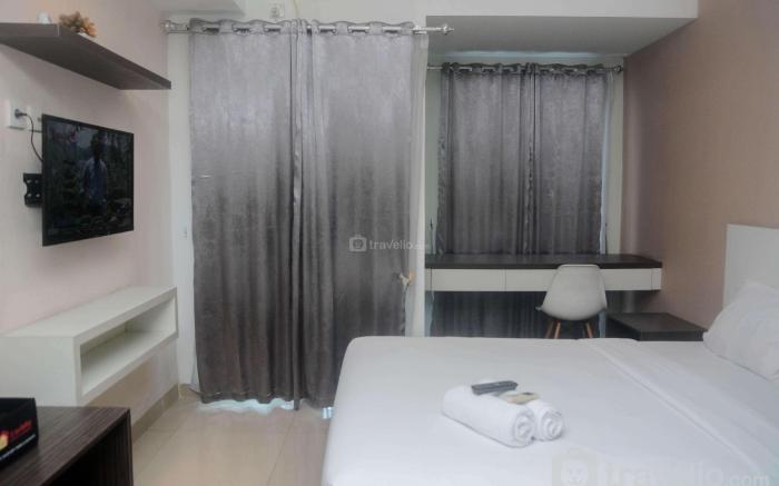 Minimalist Studio Grand Dhika City By Travelio