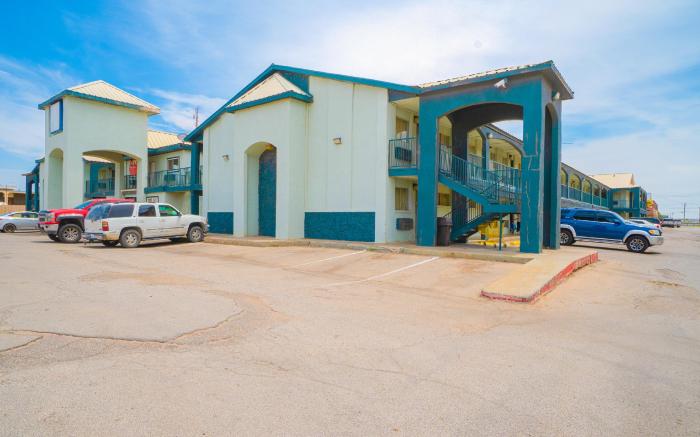 OYO Hotel Midland