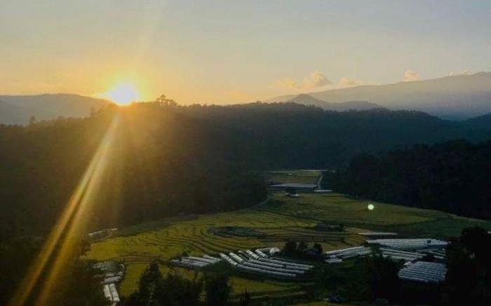 Motho Homestay, Mountain ,rice field view 3-4 PAX