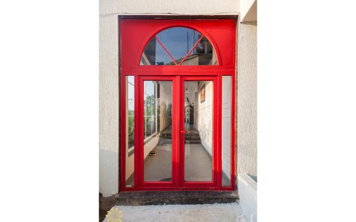 Spaciously Luxurious Red Door Villa 6BHK