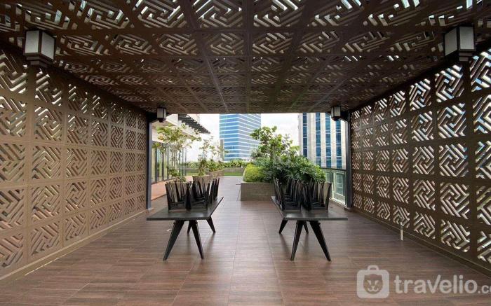 Comfort Modern 2BR at Samara Suites By Travelio