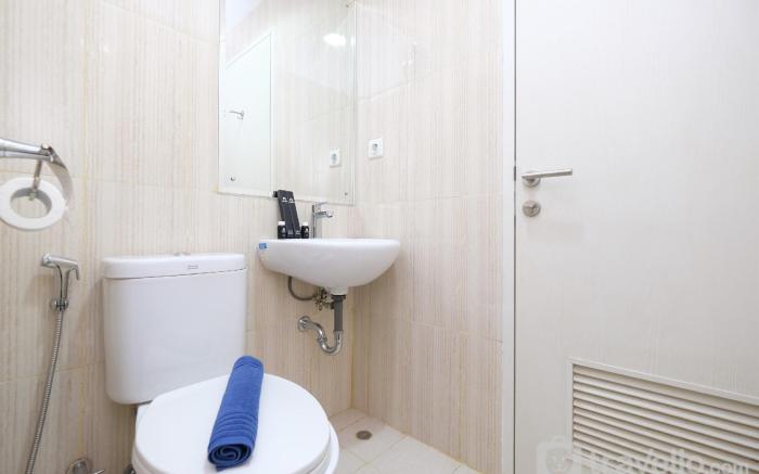 Comfy Studio at Sentul Tower Apt By Travelio