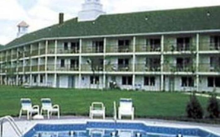 Fairbanks Inn