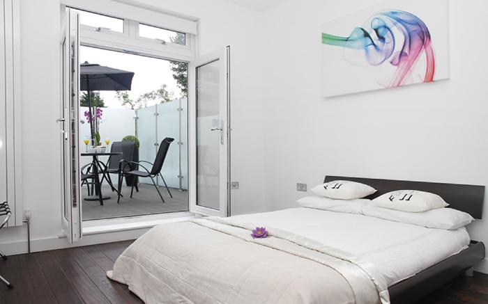 Holiday Lets London - Iffley 3