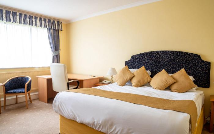 Tiverton Hotel Lounge & Venue