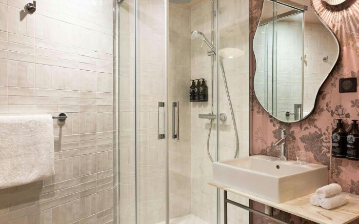 Hotel Les Capitouls Toulouse Centre - Handwritten Collection