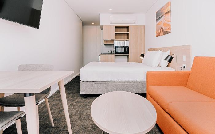 Toms Court Hotel