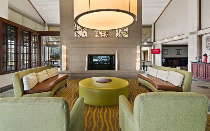 Red Roof Inn & Suites Irving – DFW Airport South