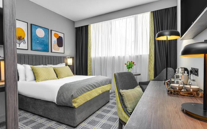 Plaza Hotel Tallaght