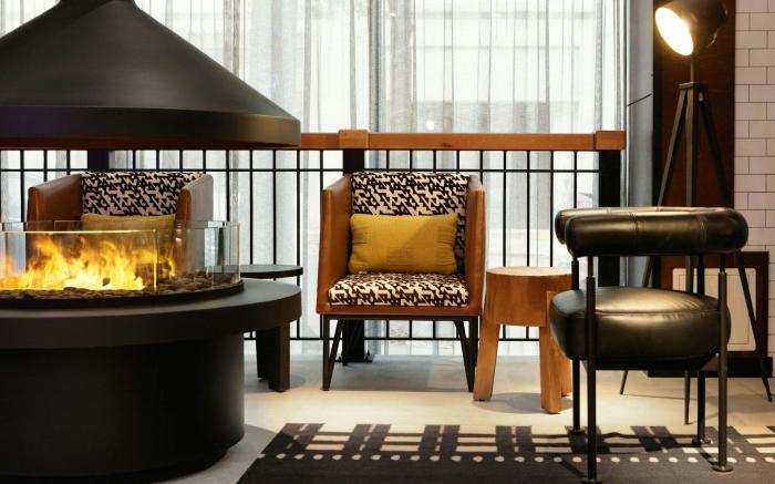 Moxy Richmond Downtown