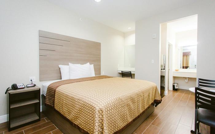 Scottish Inns and Suites Baytown TX