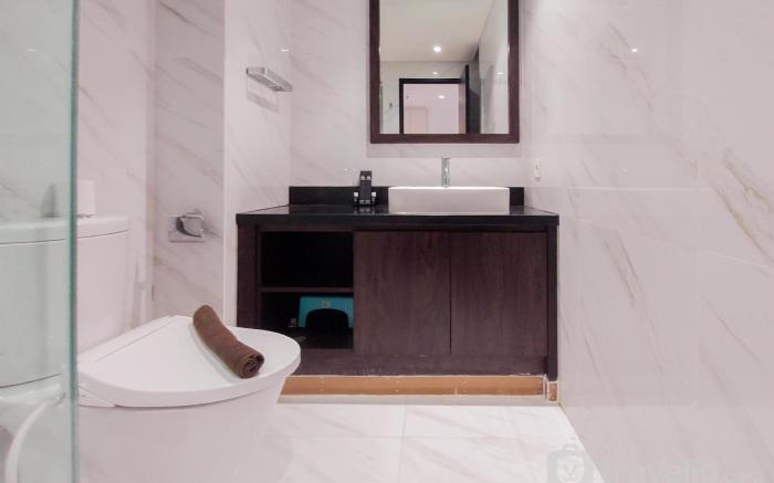 Cozy Stay and Warm 1BR Branz BSD City By Travelio