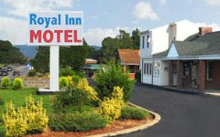 ROYAL INN MOTEL - WAYNESBORO