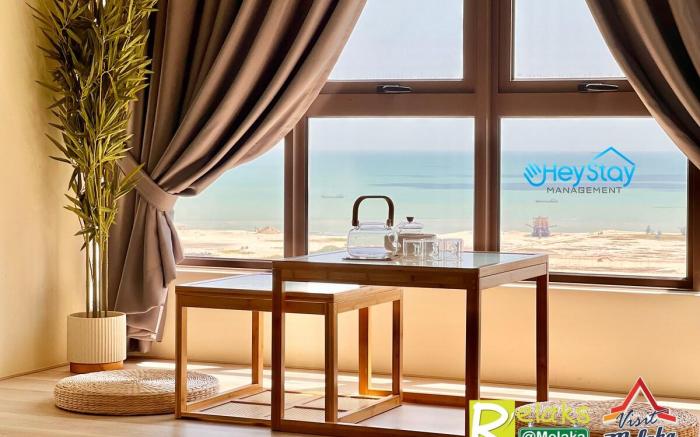 Bali Residence 6Pax-JonkerSt-VideoGames-SeaViews
