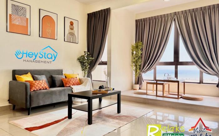 Bali Residence 6Pax-JonkerSt-VideoGames-SeaViews